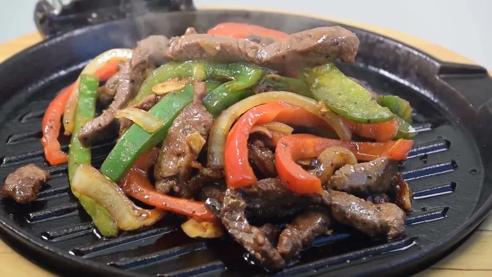 Sizzling Beef Chilli Dry